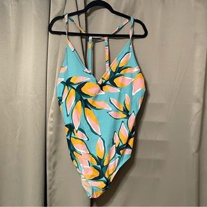 ✨ 24W Swimsuit